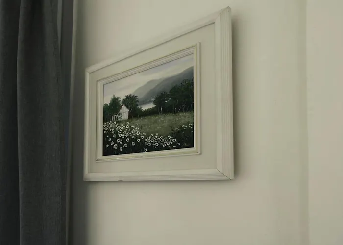 Antica Corte - Anemone * Stresa